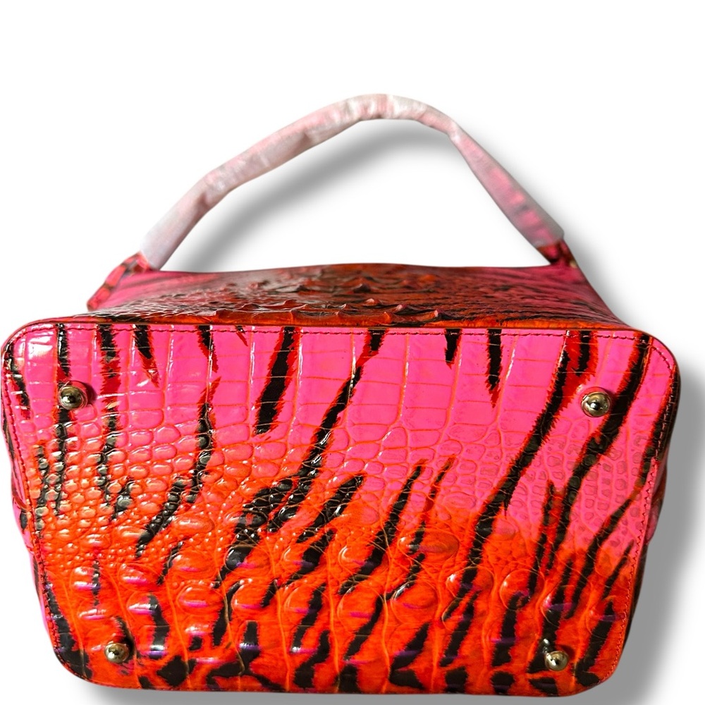 Brahmin Shira Bucket Bag w/Matching Ady Wallet Pink Feline Ombre Melbourne NWT - Picture 8 of 10